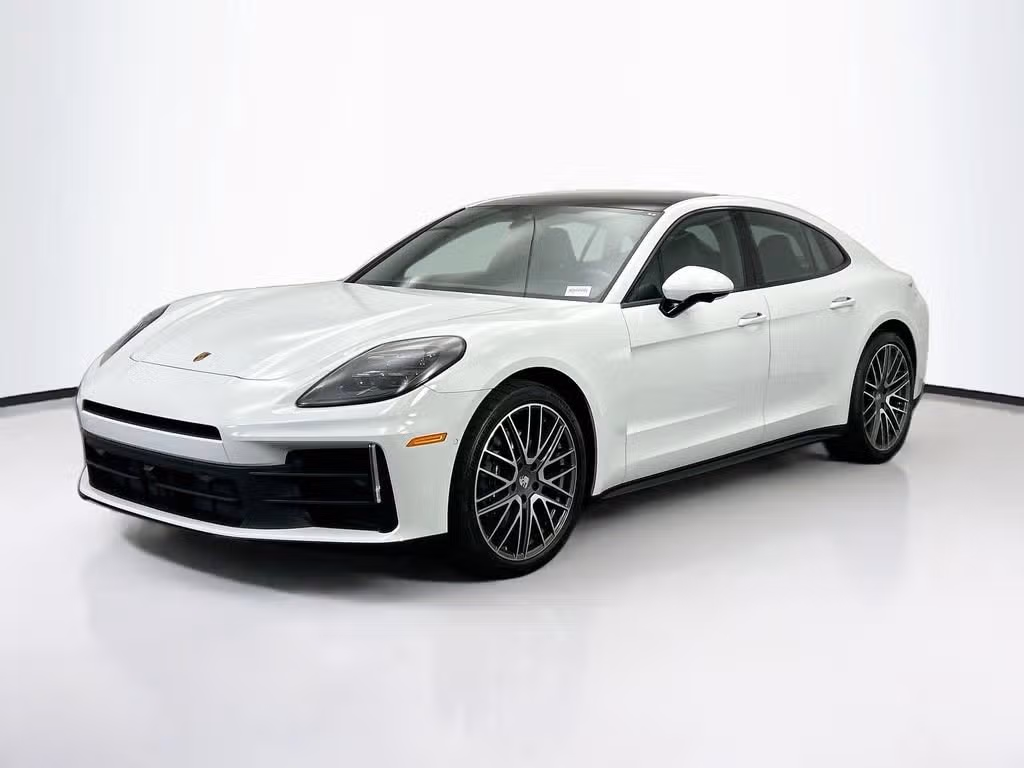 2026 Porsche Panamera Base