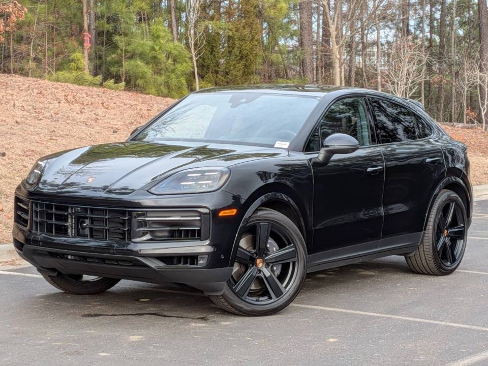 2025 Porsche Cayenne Coup Base