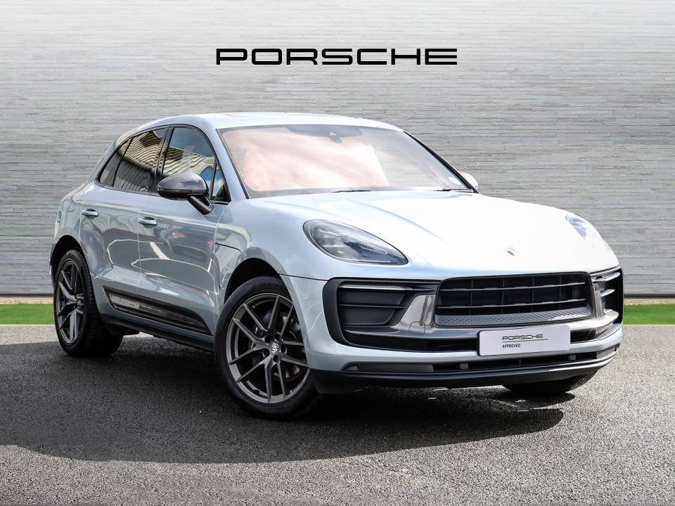2024 PORSCHE MACAN