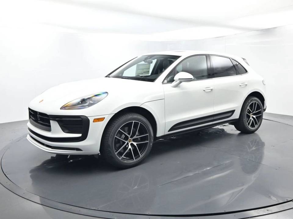 2026 Porsche Macan