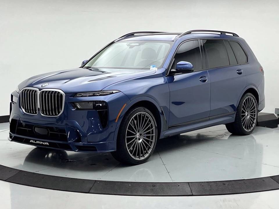 2026 BMW X7 ALPINA XB7