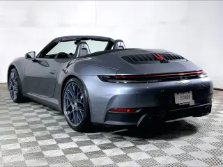 2026 Porsche 911 T - Photo 21
