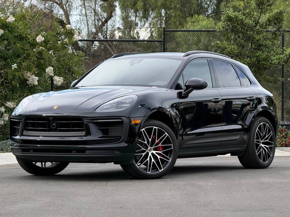 2024 Porsche Macan S