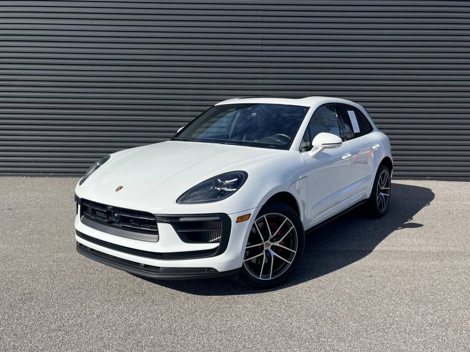 2024 Porsche Macan S