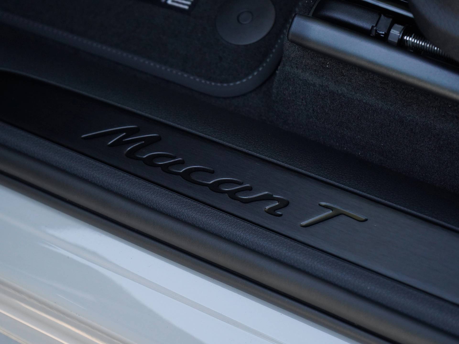Macan T, photo 42 of 42