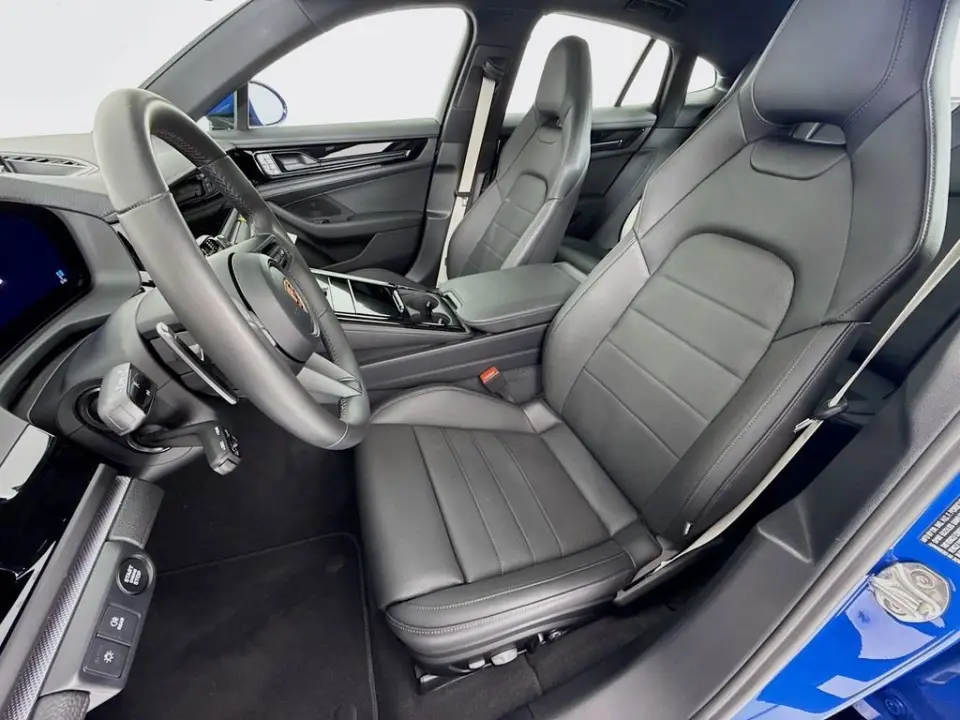 2025 Porsche Panamera Base - Photo 39