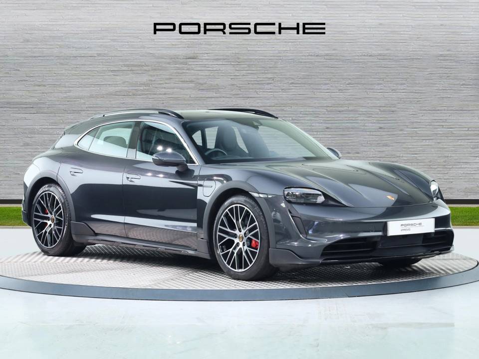 2022 PORSCHE TAYCAN