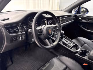 2026 Porsche Macan Base - Photo 25
