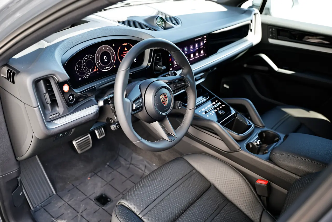 2026 Porsche Cayenne Coup S - Photo 32