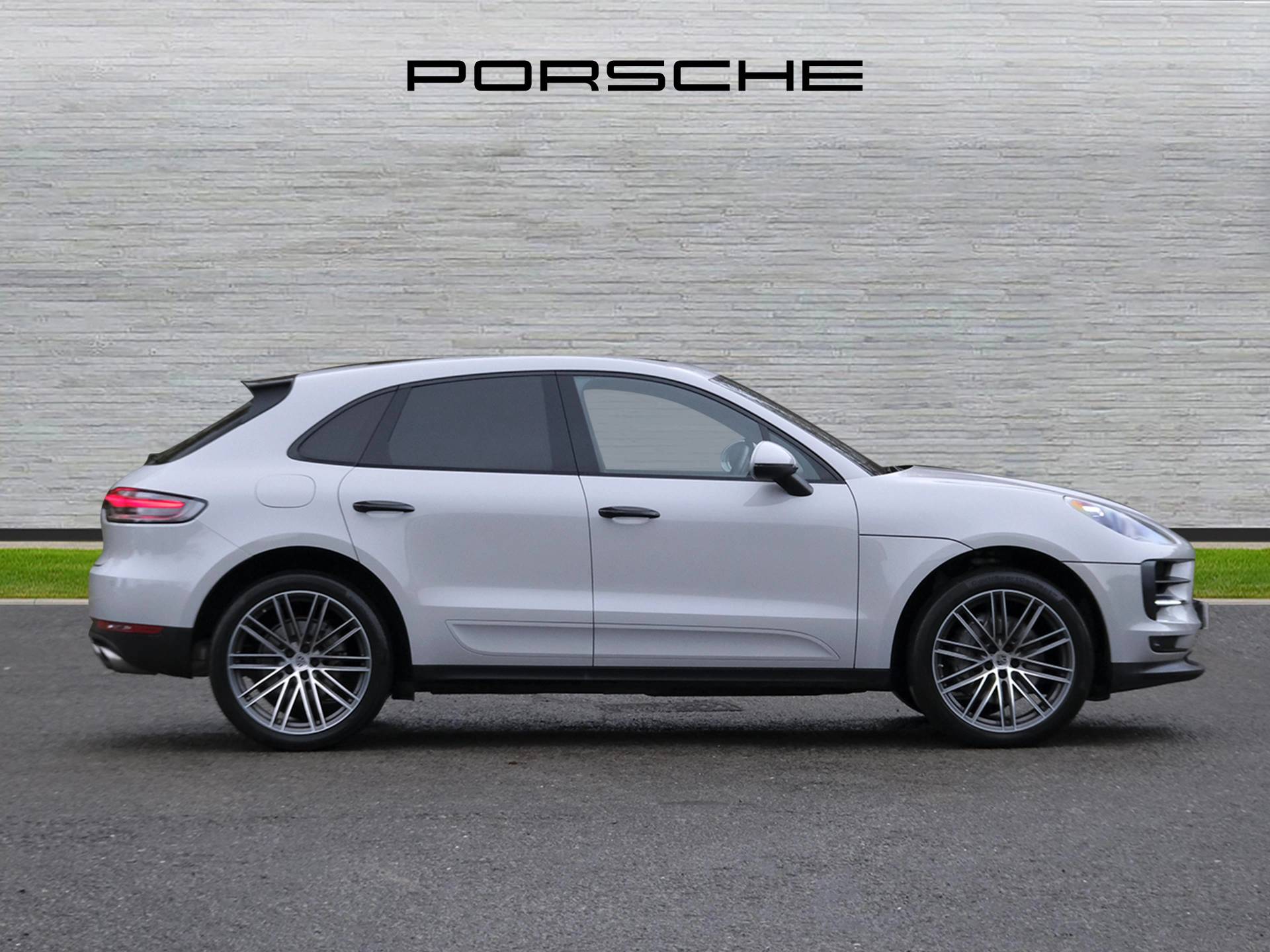 Macan S, photo 2 of 38