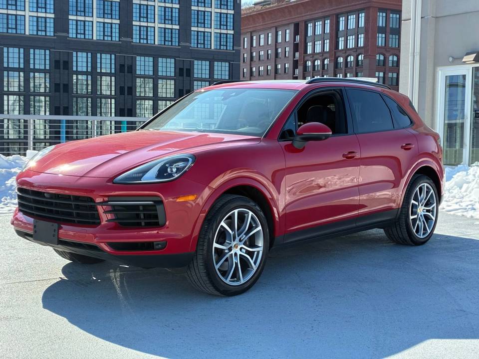 2023 Porsche Cayenne Base