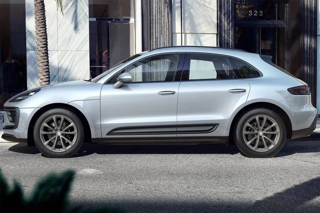 Buy new Porsche Macan at Prestige Imports