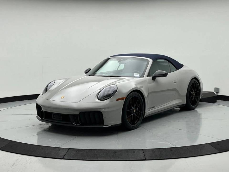 2026 Porsche 911 GTS