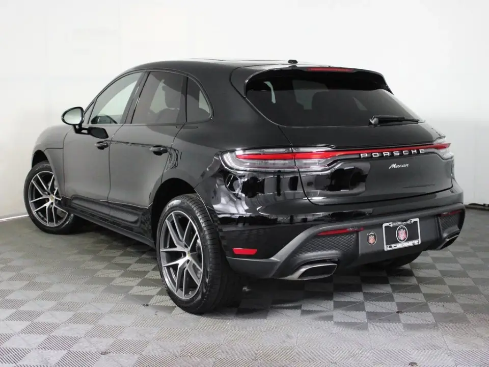 2026 Porsche Macan Base - Photo 23