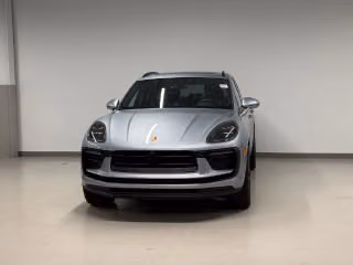 2026 Porsche Macan Base - Photo 1