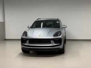 2026 Porsche Macan Base - Photo 5