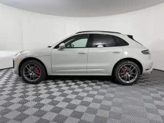 2026 Porsche Macan S - Photo 13