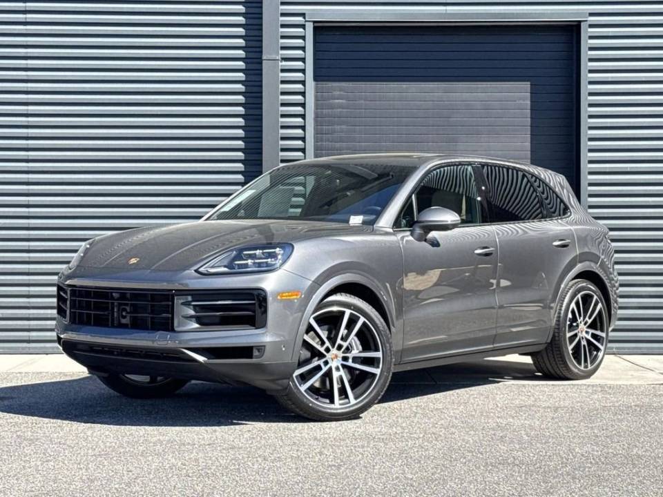 2026 Porsche Cayenne Base