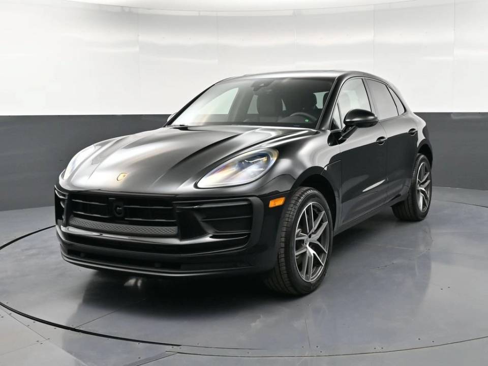 2026 Porsche Macan
