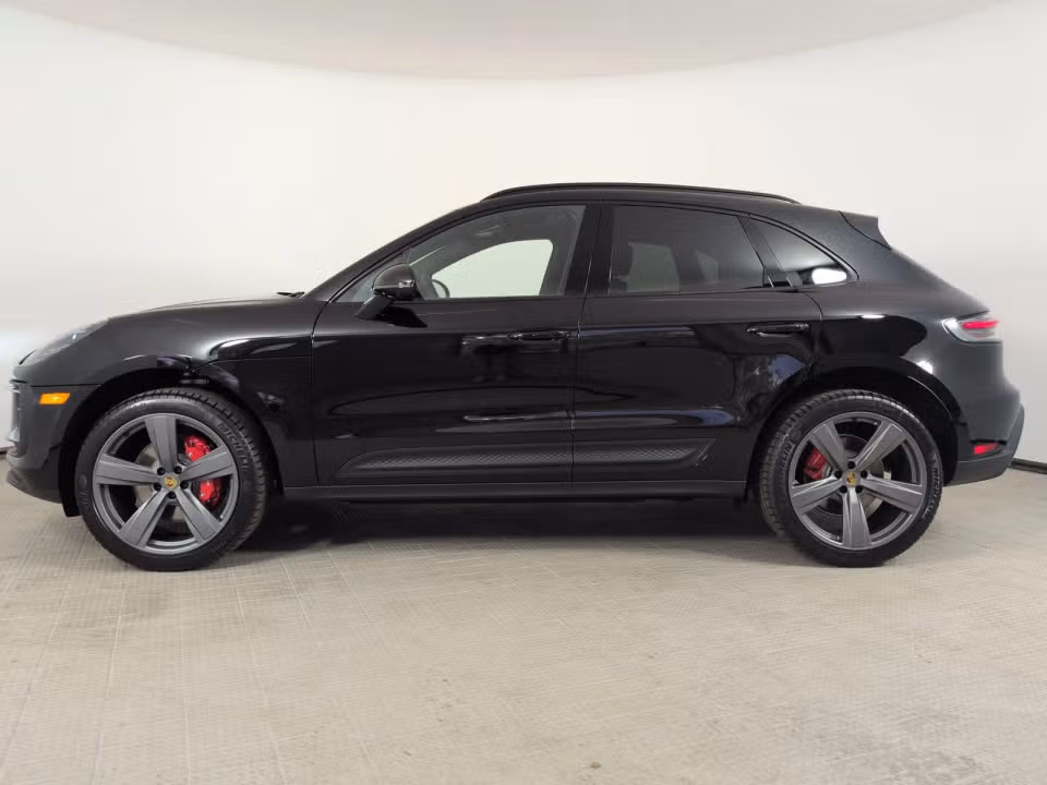 2026 Porsche Macan S - Photo 11