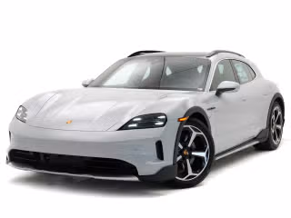 2025 Porsche Taycan 4S Cross Turismo's photo