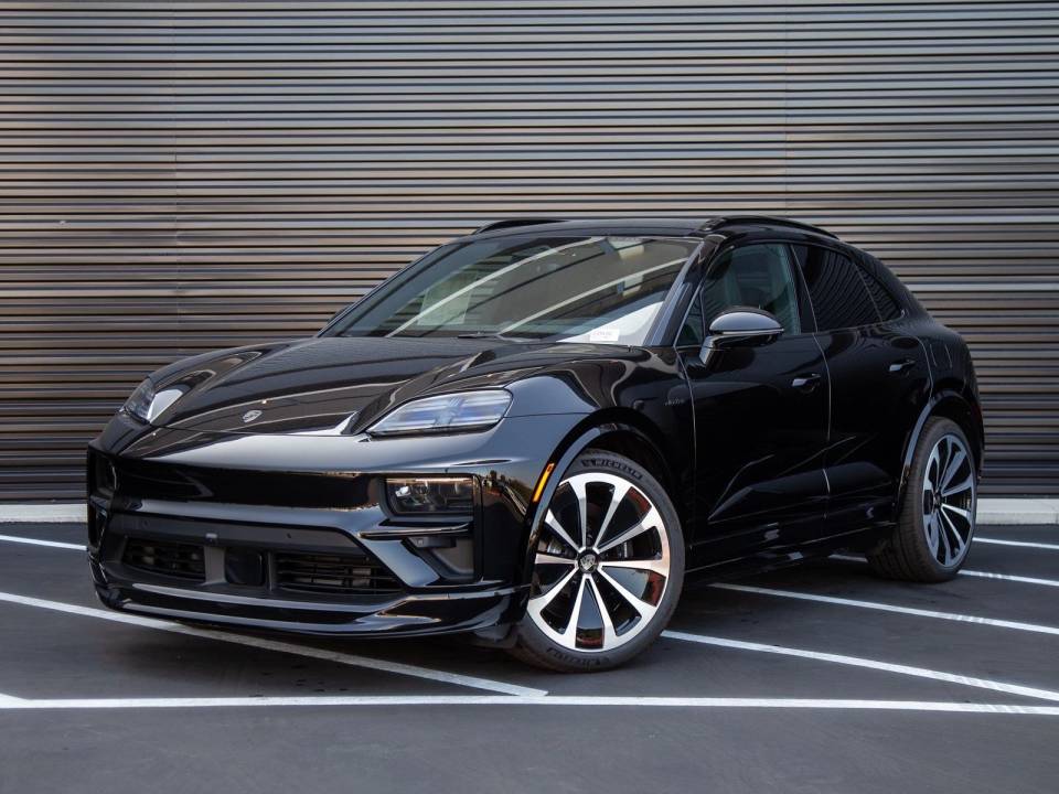 2025 Porsche Macan