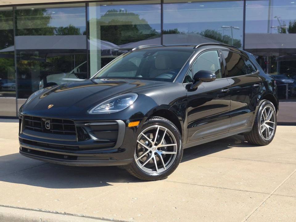 2026 Porsche Macan
