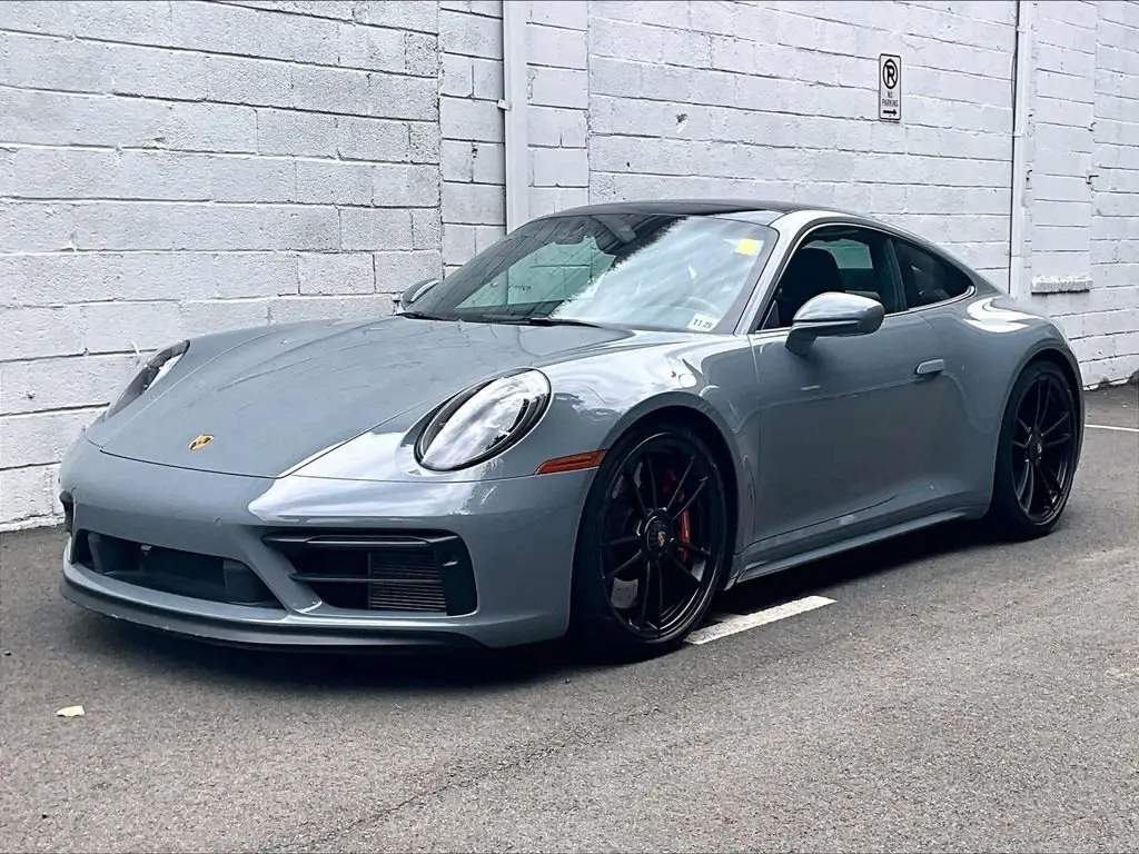2024 Porsche 911 Carrera GTS