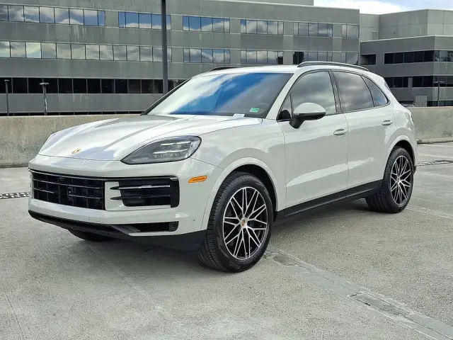 2026 Porsche Cayenne Base - Photo 6