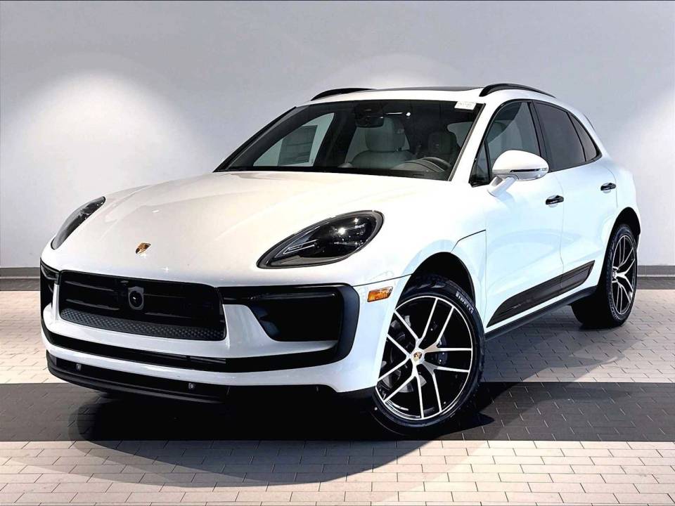 2026 Porsche Macan