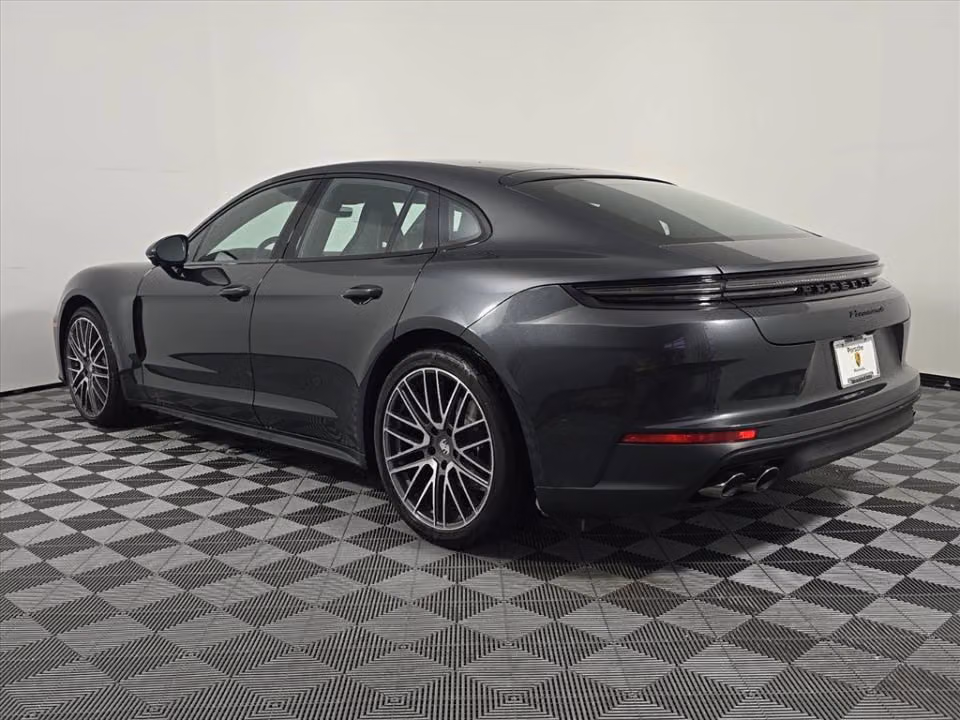 2026 Porsche Panamera Base - Photo 19
