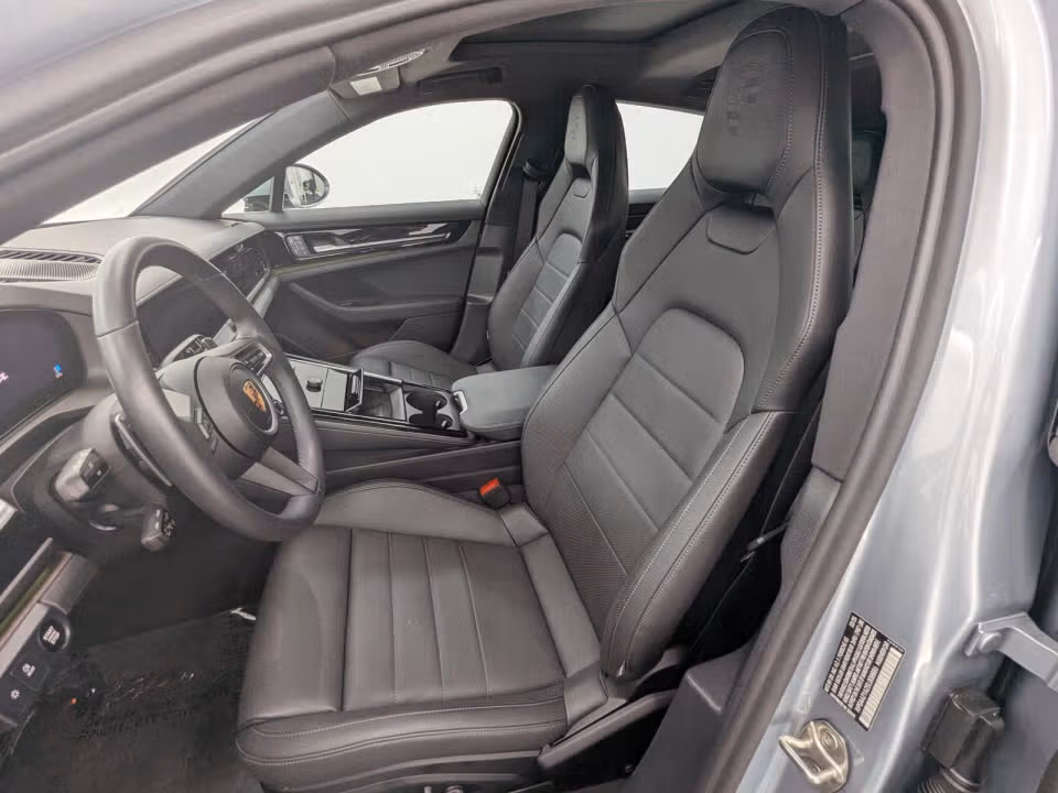 2025 Porsche Panamera Base - Photo 35