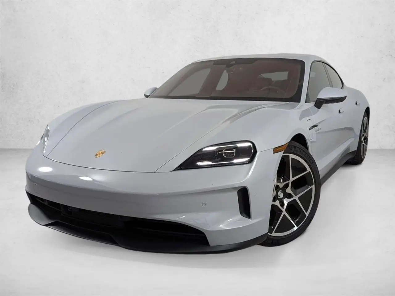 2026 Porsche Taycan Base - Photo 8