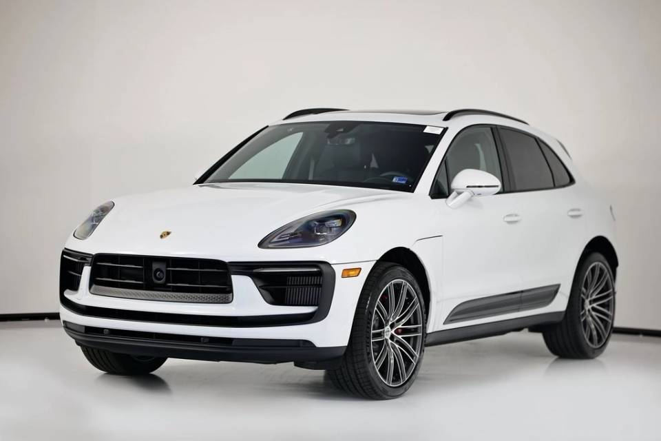 2026 Porsche Macan S