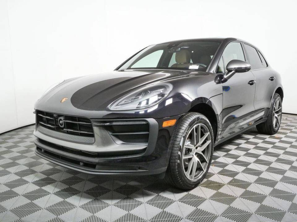 2026 Porsche Macan