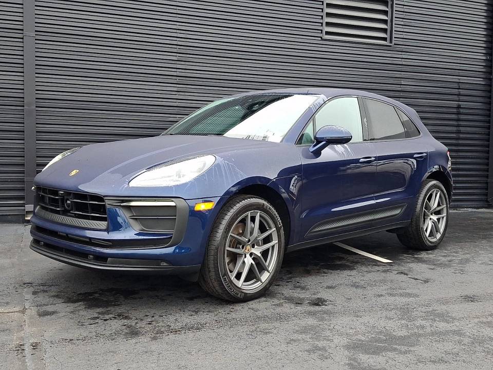 2025 Porsche Macan