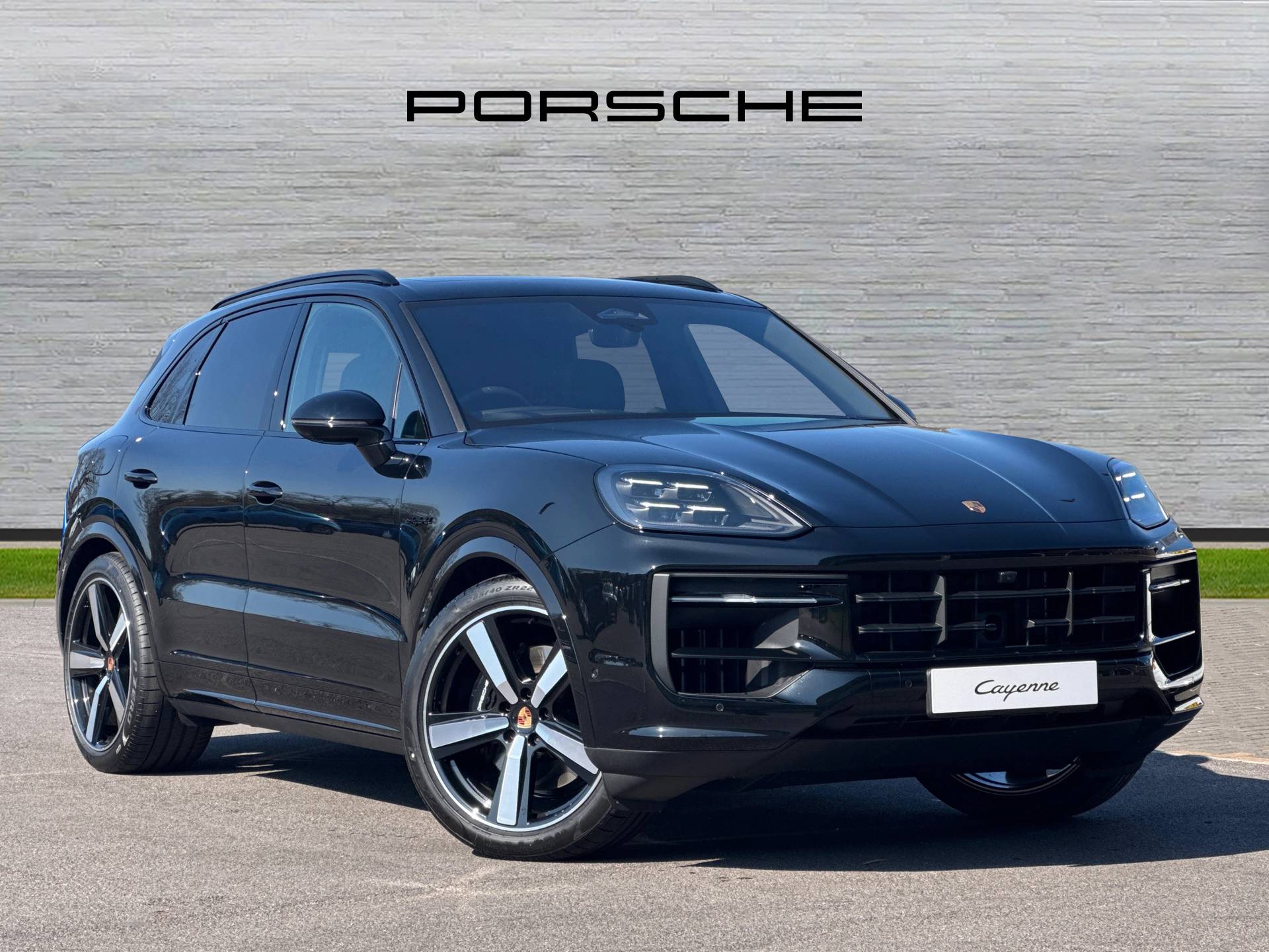 Cayenne E-Hybrid, photo 1 of 43