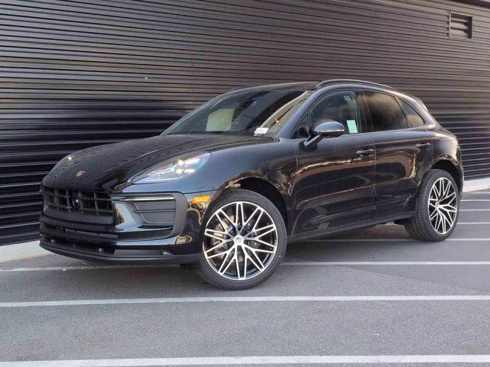 2026 Porsche Macan