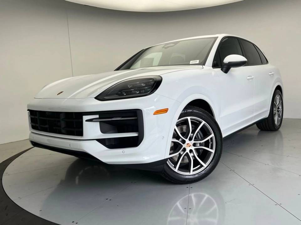 2026 Porsche Cayenne Base