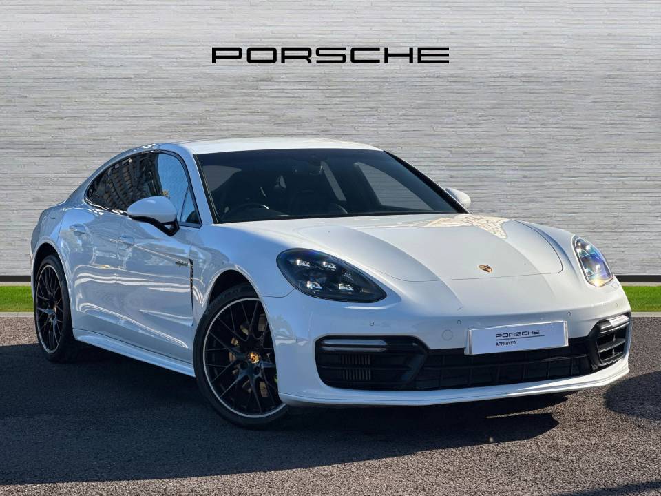 2018 Porsche Panamera