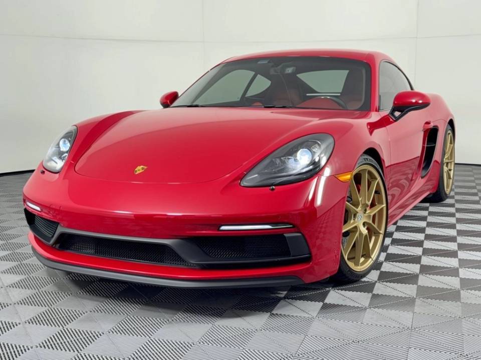 2022 Porsche 718