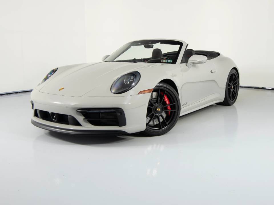 2022 Porsche 911 GTS