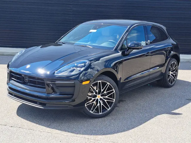 2026 Porsche Macan - Photo 6