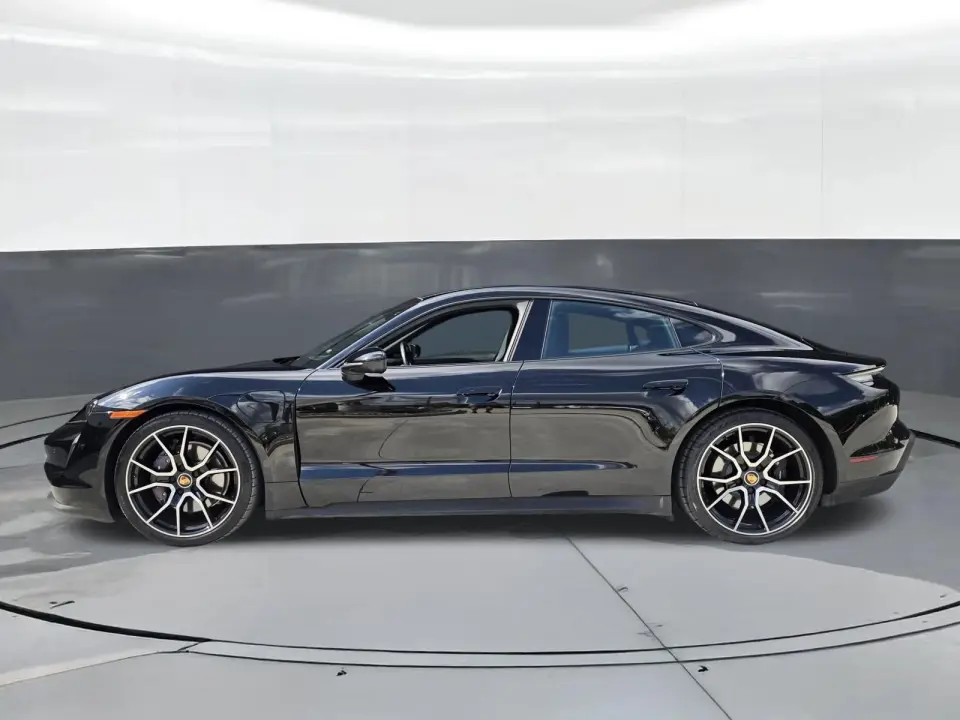 2024 Porsche Taycan Base - Photo 15