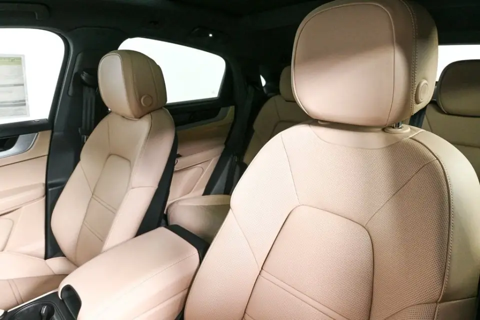 2025 Porsche Cayenne Coup S E-Hybrid - Photo 39