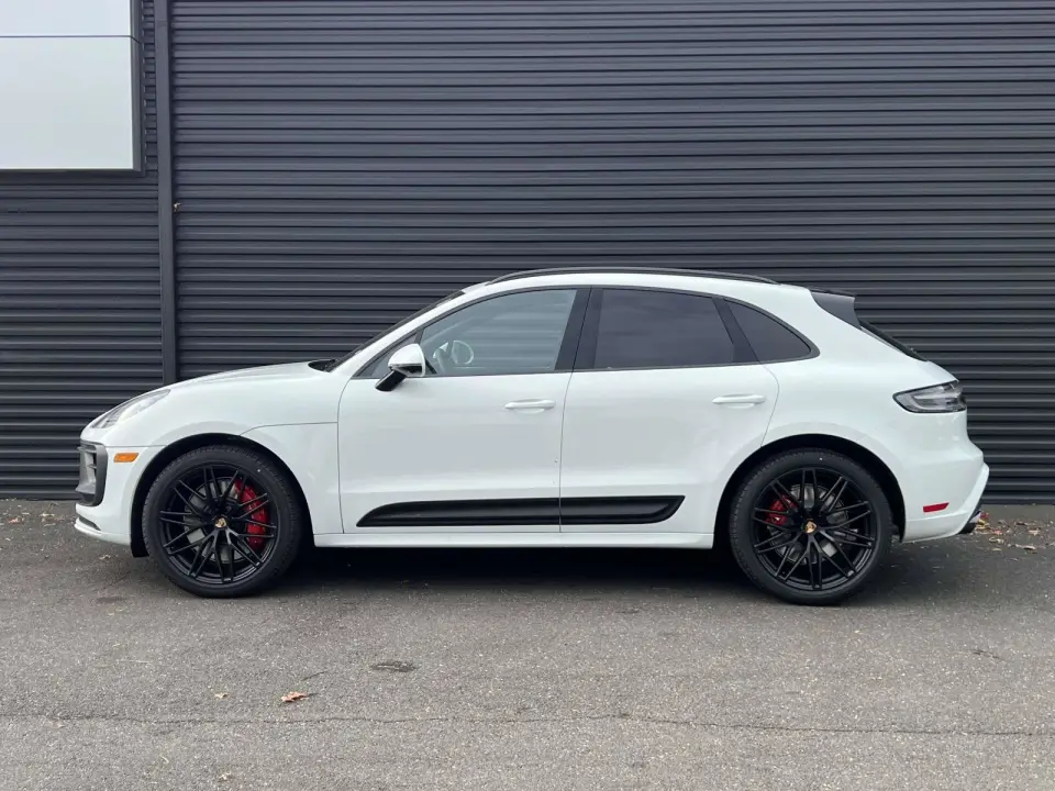 2026 Porsche Macan GTS - Photo 15
