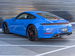 2025 Porsche 911 S - Photo 17