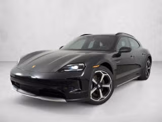 2025 Porsche Taycan 4 Cross Turismo's photo