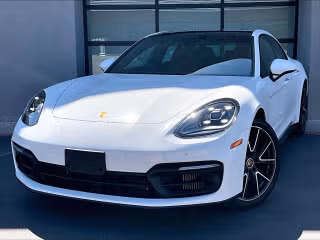 2023 Porsche Panamera 4 Platinum Edition's photo