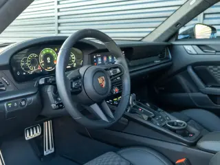 2026 Porsche 911 - Photo 29